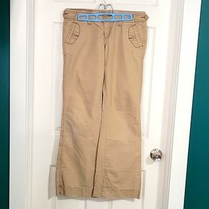 Women's khaki pants, size 7/8 from Maurices, wide leg, front and back pockets